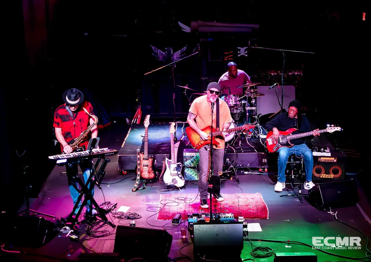 The Jason Cale Band, four-piece configuration
