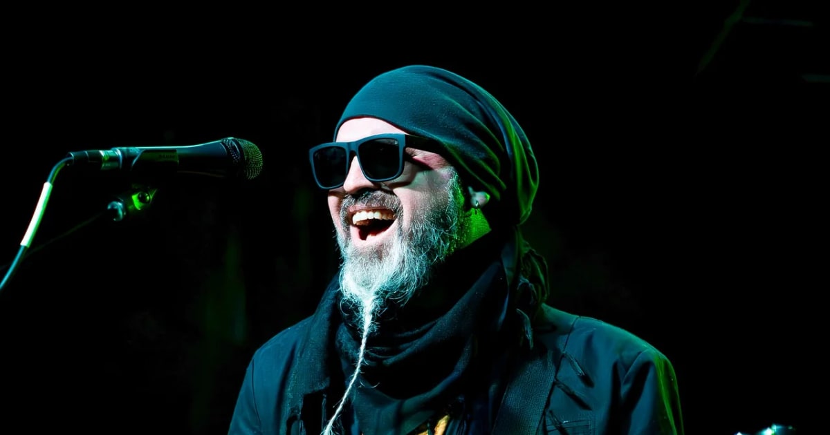 Jason's Bio · The Jason Cale Band